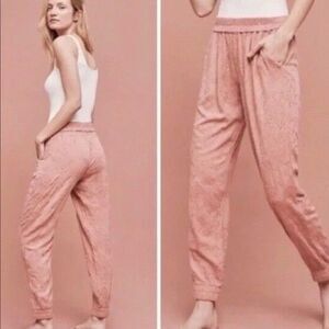 Saturday Sunday Anthropologie Knit Embroidered Jogger Pants M Lounge Rose Pink